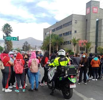 Normalistas se manifiestan 2202