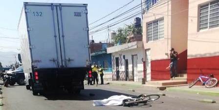 Ciclista adulto mayor 0206