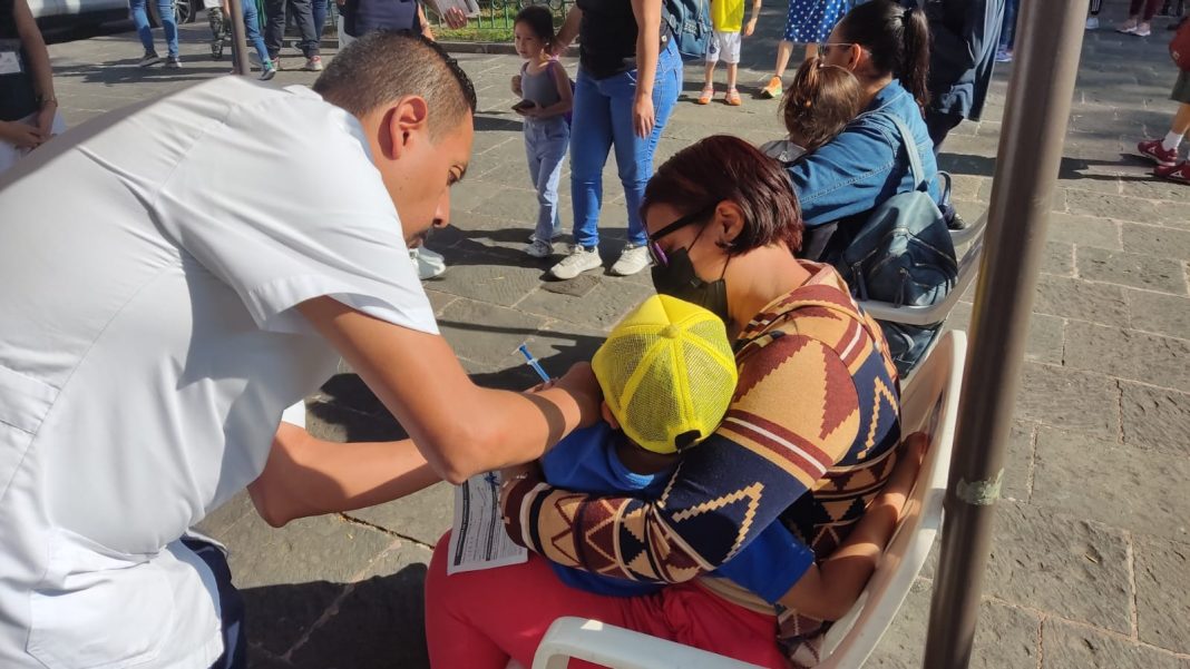 VACUNACION COVID MENORES DE 5