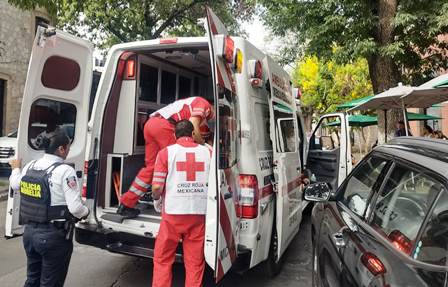 Motociclista atropella a 2406