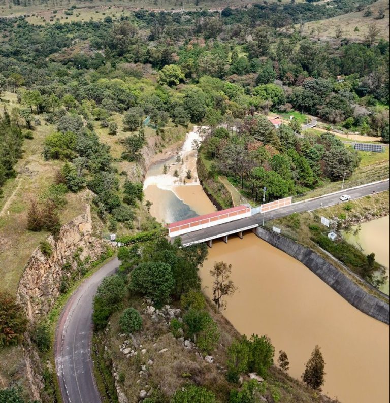 PC atento ante el desfogue de presa de Tepuxtepec por posible causa de inundaciones