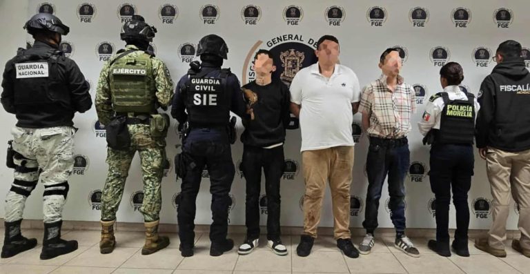 Los tres detenidos en Torreón Nuevo serían parte de célula dedicada a homicidios