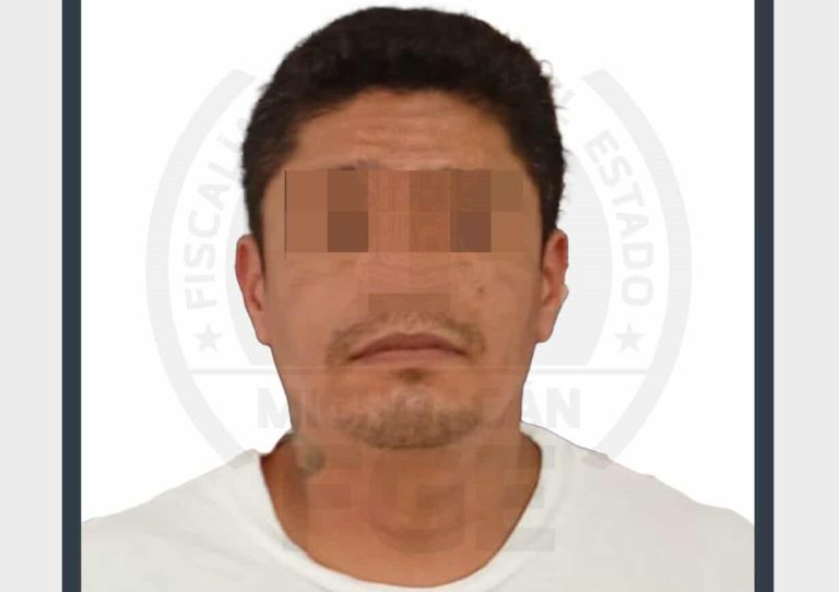 Aprehenden en Morelia a chofer señalado por tragedia de autobús HP embestido por tren en Atlacomulco