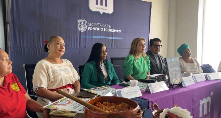 Presentan “Tarde Moreliana” en el Jardín Morelos con gastronomía, música y reconocimientos a cocineras tradicionales