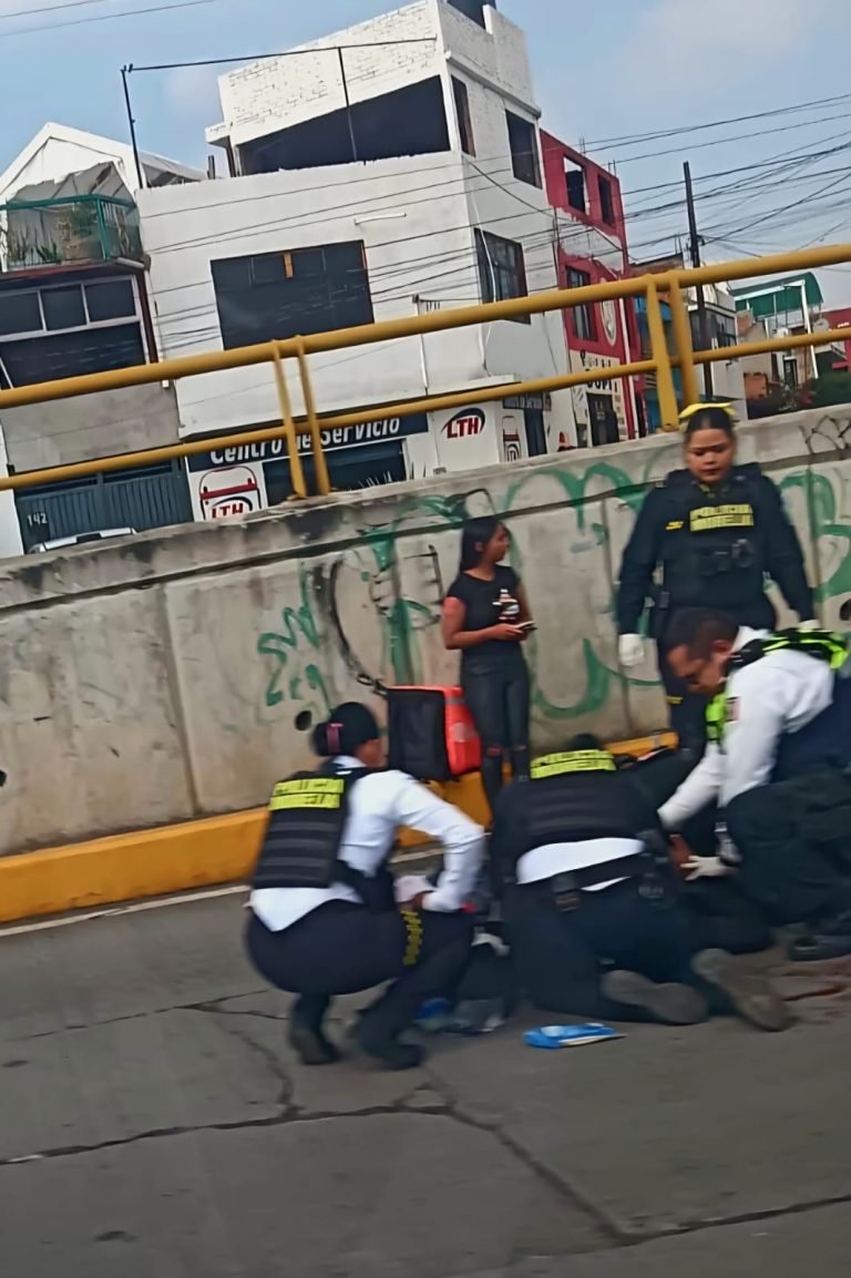 Policía Morelia auxilia a motociclista accidentado en el Libramiento Oriente 