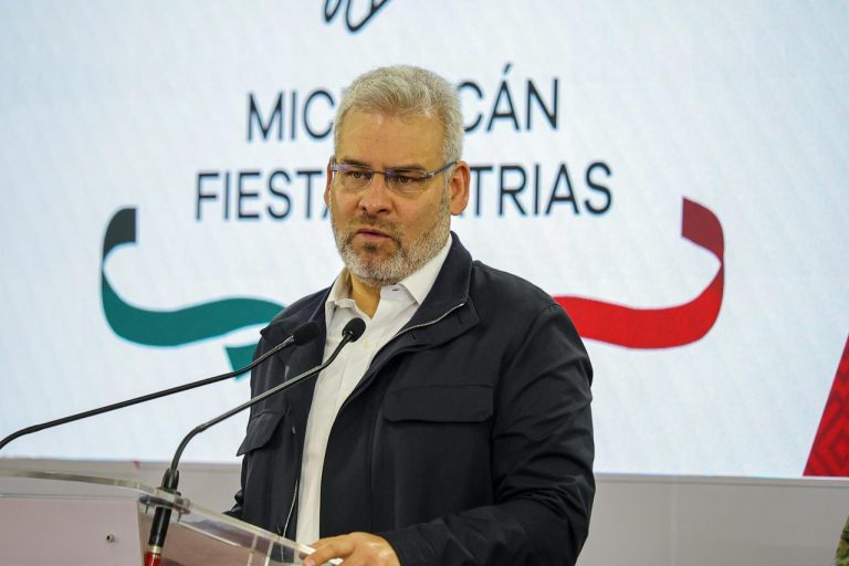 Cancelan espectáculo patrio con Los Jiménez en Apatzingán por apología del delito