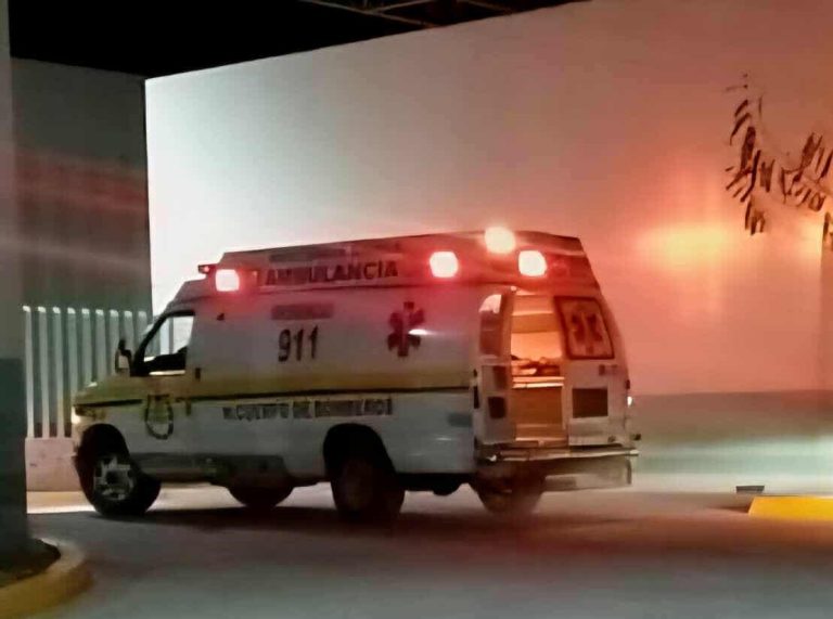 Consumía bebidas alcohólicas con amigos y al despertar estaba herido de bala en una pierna​