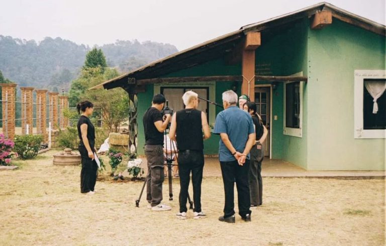 “Sin soltarte, dejarte ir”, cortometraje que tuvo locaciones en la Tenencia de Jesús del Monte