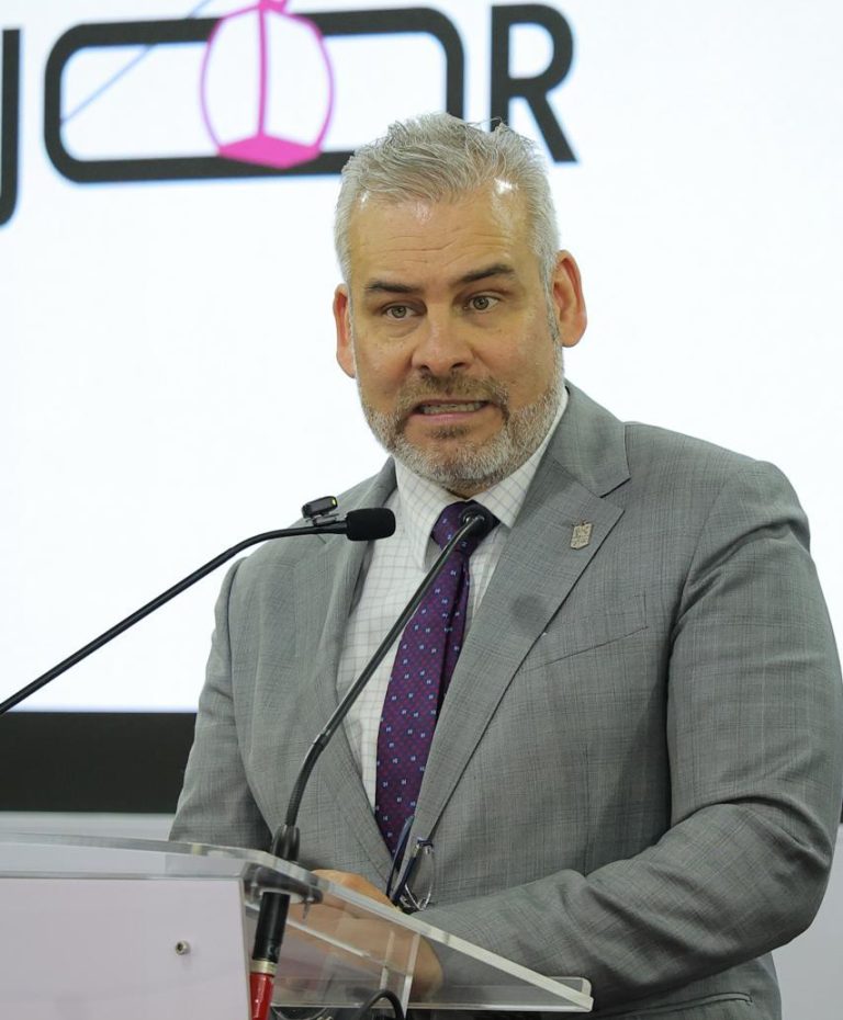 Prevé Bedolla buen cierre de año financiero