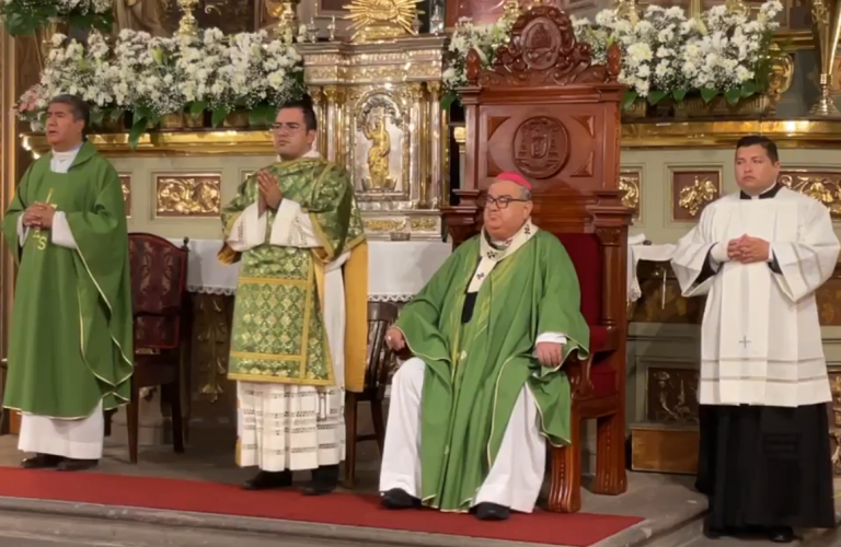 Párrocos de zonas violentas viven con miedo, admite el arzobispo de Morelia