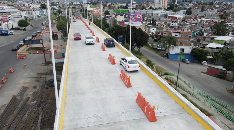 Quedó habilitado puente sur del distribuidor Eréndira; funciona a contraflujo