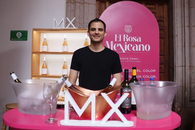 ¿Sin planes para este fin? Cocineras tradicionales y mezcaleros te esperan en Morelia en Boca