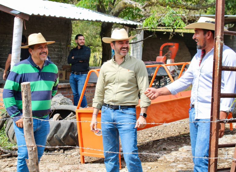 Ante líderes ejidatarios de Chiquimitío, ayuntamiento destaca valor gastronómico y cultural del maíz