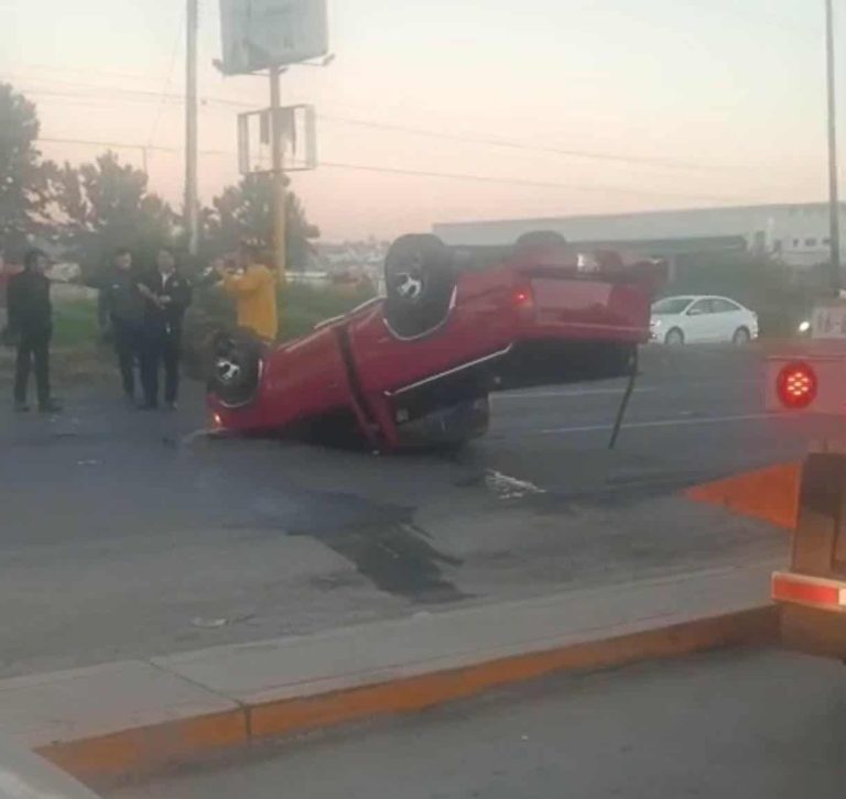 Se accidentan 4 vehículos en la avenida Morelos Norte de Morelia 