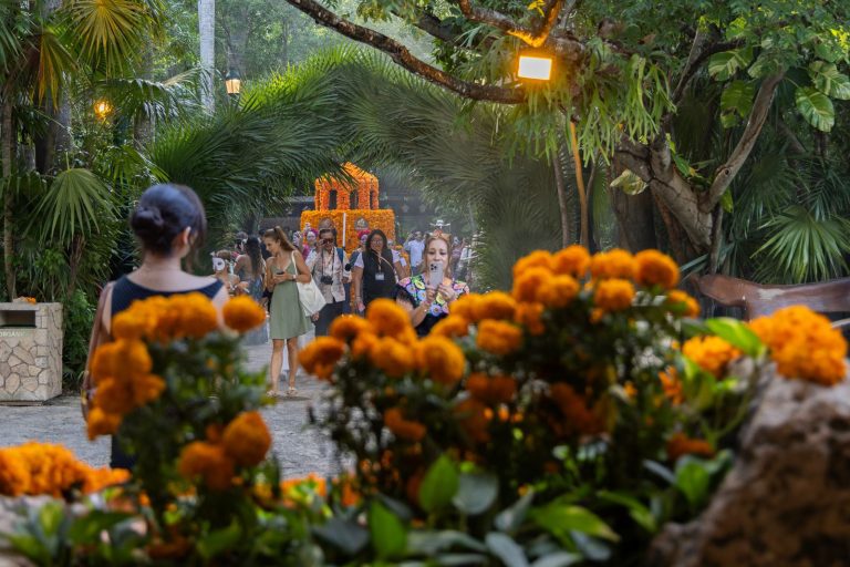 Michoacán, invitado especial en el Festival de Vida y Muerte de Xcaret