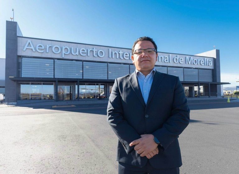 Anuncian nuevo administrador del aeropuerto de Morelia