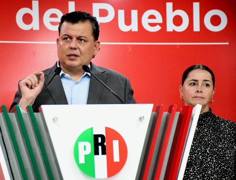 Pide PRI cancelar sesión en Apatzingán tras crimen de líder limonero