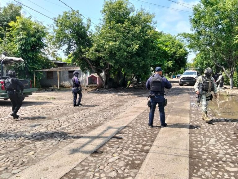 Delincuentes atacan a autoridades en “La Ruana”; preliminar dos agresores abatidos