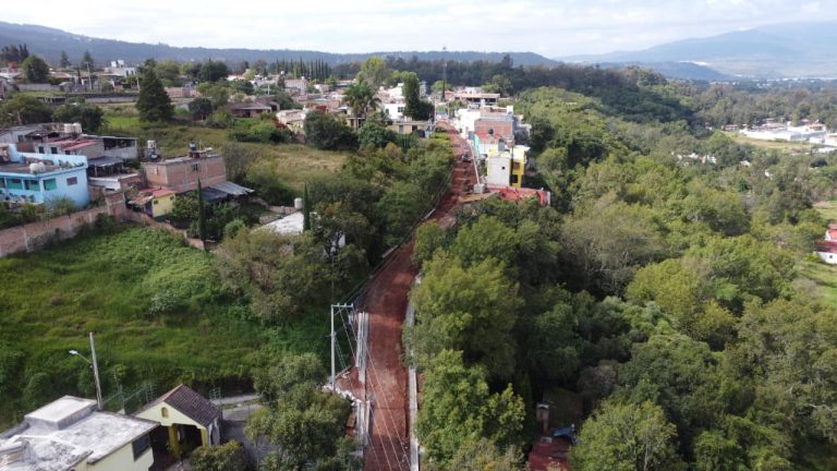 Supervisa alcalde obra en San José del Cerrito que conecta al Sur de Morelia