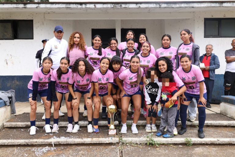 UMSNH se corona en el segundo lugar del Torneo de Verano de la Liga Municipal