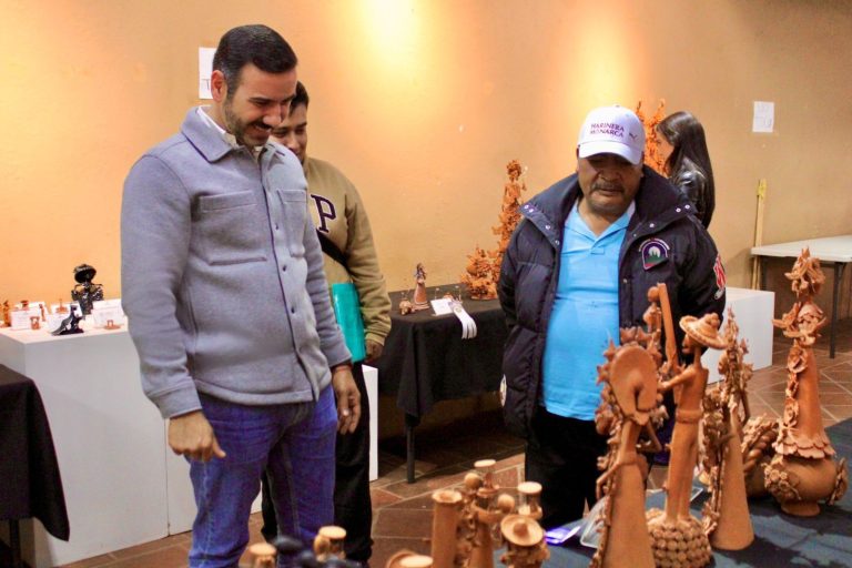 Refrenda ayuntamiento apoyo y acompañamiento a Feria de la Catrina de Capula