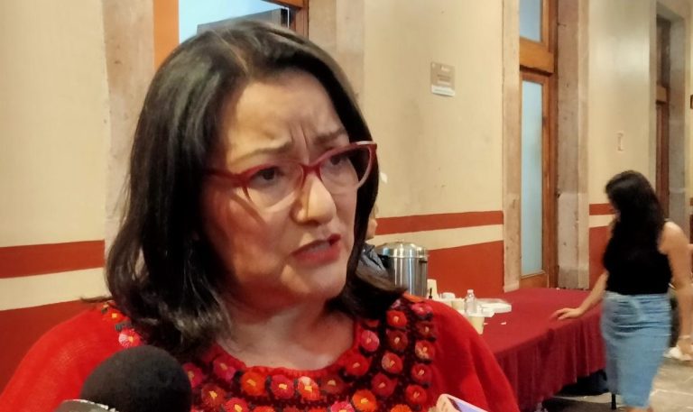 Desplazan sin jubilación a más de 35 empleados de la Casa de la Cultura Jurídica