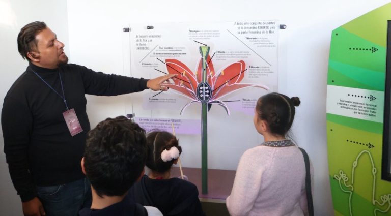 Inauguran exposición itinerante “Vínculos Invisibles, Polinizadores y Biodiversidad”