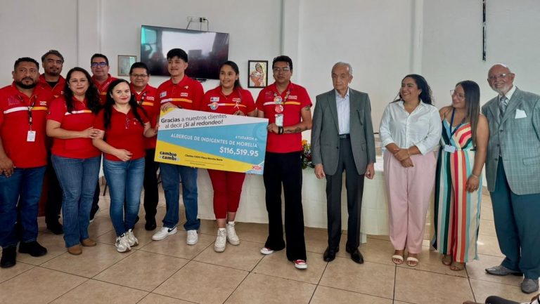 Entrega Grupo Oxxo donativo a Albergue de Indigentes de Morelia