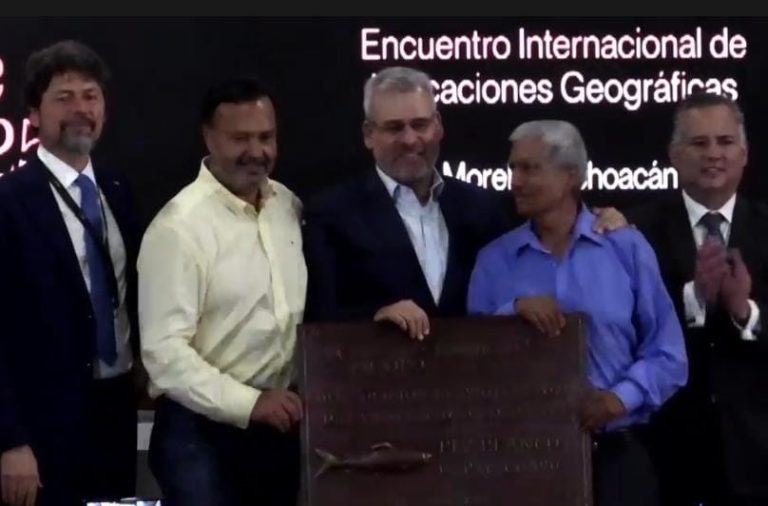 Obtiene Michoacán cinco nuevas indicaciones geográficas del IMPI; entre ellas, pescado blanco de Pátzcuaro