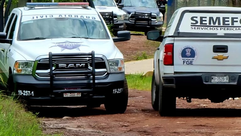 Localizan cadáver putrefacto con aparentes huellas de violencia en Playa Azul