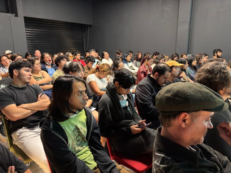 Comparte productor con creadores michoacanos el panorama del cine mexicano