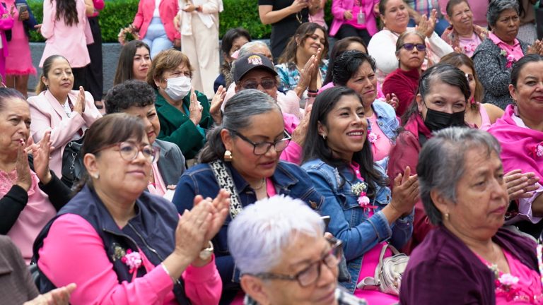 Inicia el Mes de Concientización del Cáncer de Mama con un llamado a su detección