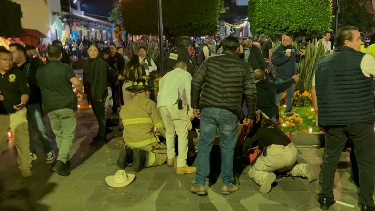 Atentan contra Carlos Manzo en el Centro de Uruapan; el agresor habría sido abatido