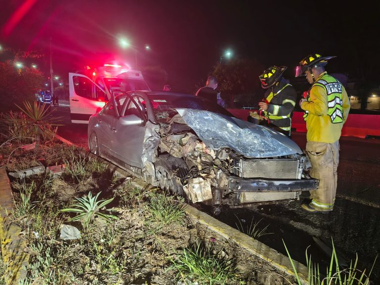 Choque entre 2 autos deja igual número de heridos en la Av. Madero Oriente de Morelia