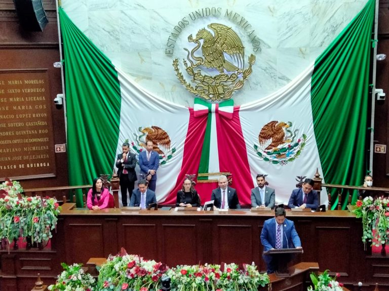 Congreso esperará notificación oficial para proceder con sustitución del alcalde de Uruapan