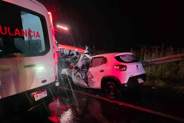 Fatal choque de frente en Zacapu deja una persona sin vida