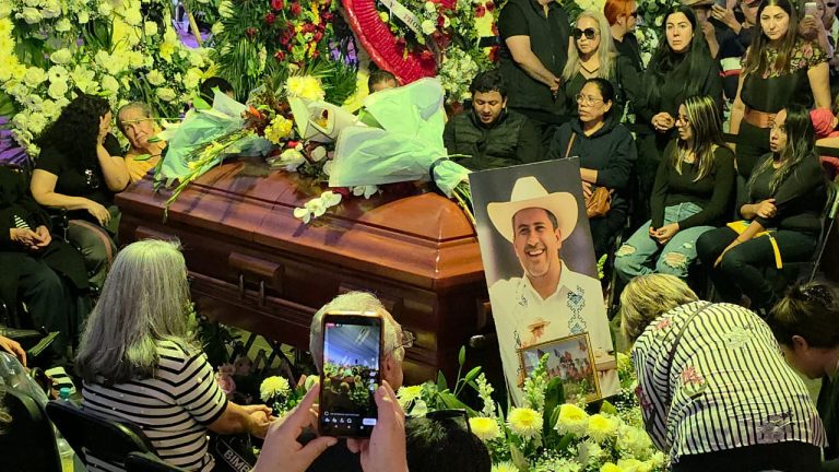 Cinco claves para entender el contexto en el que se da el asesinato de Carlos Manzo