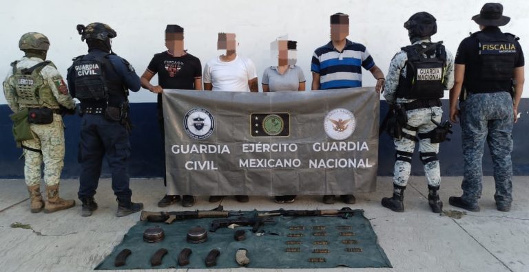 Tras enfrentamiento, detienen a tres hombres y una mujer en Gabriel Zamora