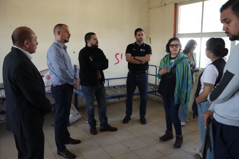 Visita CEDH Michoacán albergue en Tanhuato, donde temporalmente habitan jornaleros y sus familias