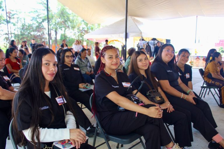 Capacita Icatmi Tacámbaro a más de mil 300 personas en lo que va del año